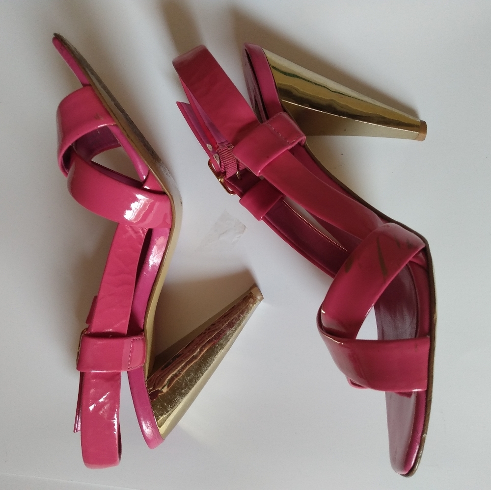 Pink sandals - Picture 2 of 3